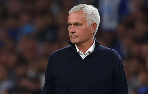 3场全是5-1！德甲劲旅疯魔，穆帅3连败要出局？