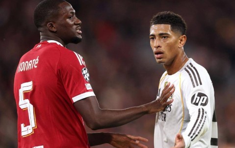 贝林历史第一人，阿诺德遭双重打击，利物浦1-0皇马追平尤文神迹