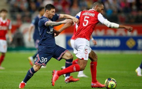 法甲凌晨焦点！主场龙对决降级区鱼腩，3 亿劲旅能否撕碎最弱防线？